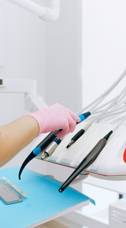 clinica dental molina Revi