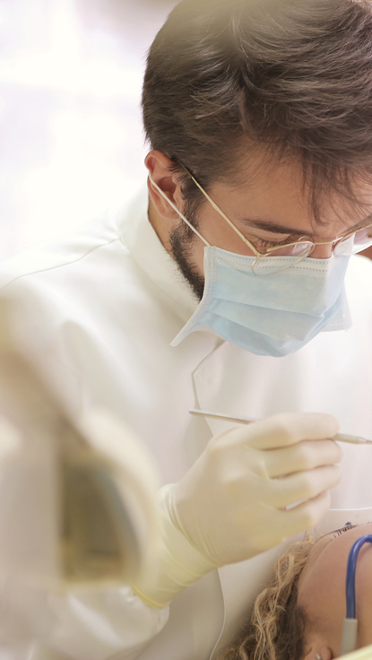 clinica dental molina Revi